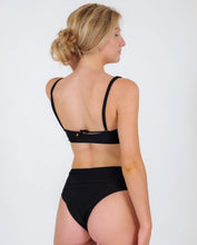 Charger l&#39;image dans la galerie, Set Shimmer-Black Bandeau-Reto Hotpants
